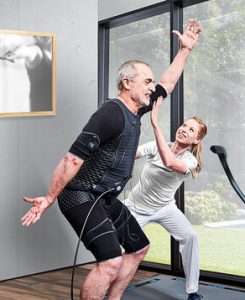 csm_mann-in-therapie-mit-medizinischer-elektromyostimulation_01_688d338264 (1)